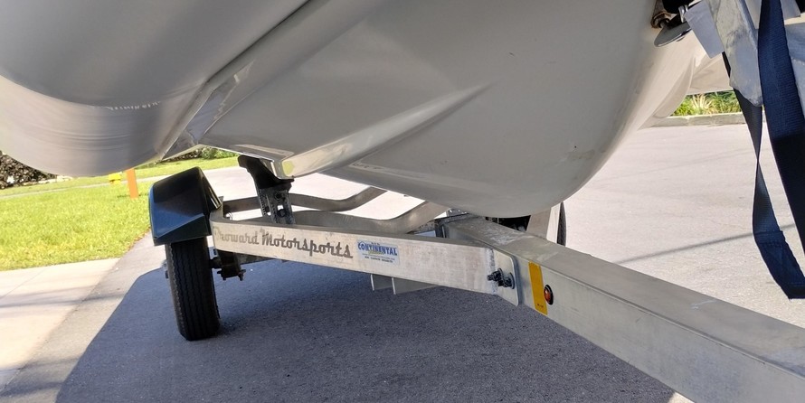 Zodiac Yachtline 380