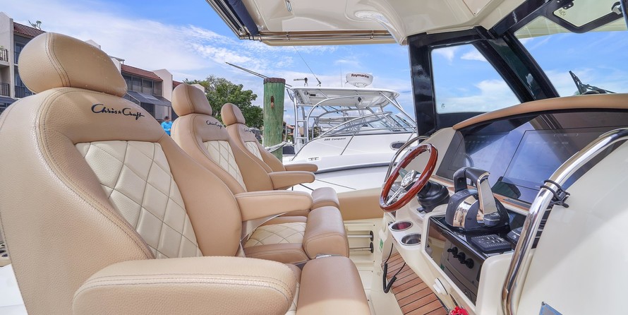 Chris-Craft Catalina 34