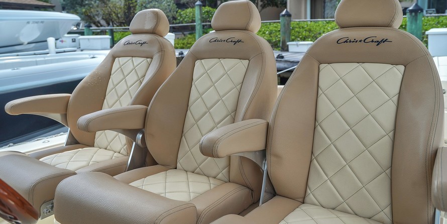 Chris-Craft Catalina 34