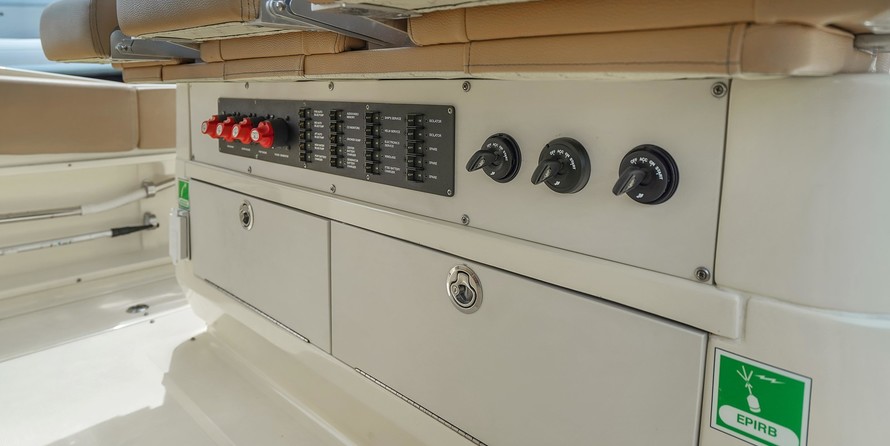 Chris-Craft Catalina 34