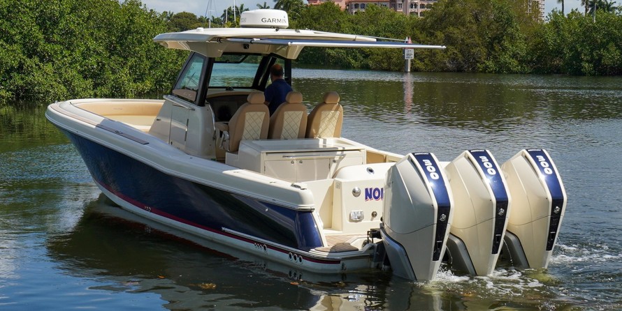 Chris-Craft Catalina 34