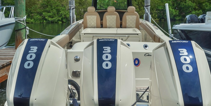 Chris-Craft Catalina 34