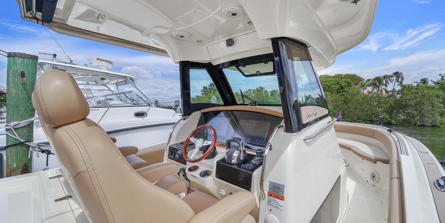 Chris-Craft Catalina 34