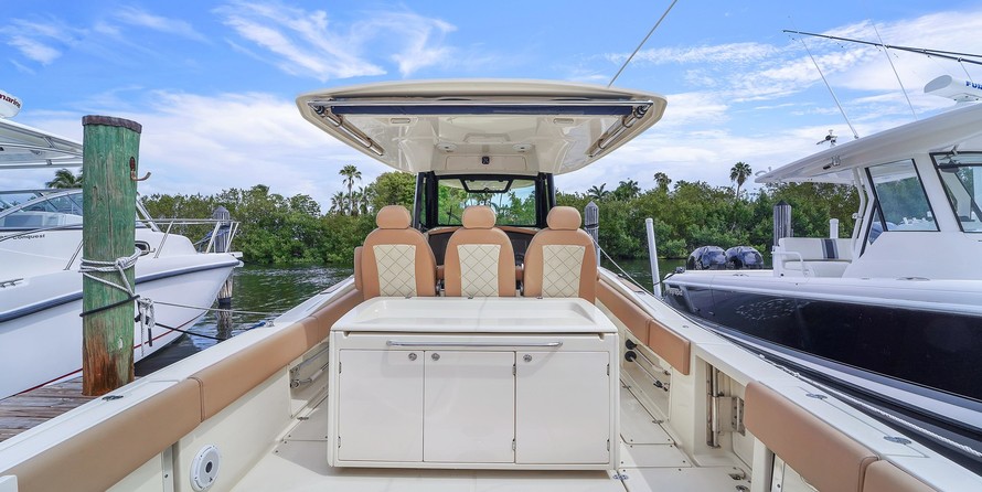 Chris-Craft Catalina 34