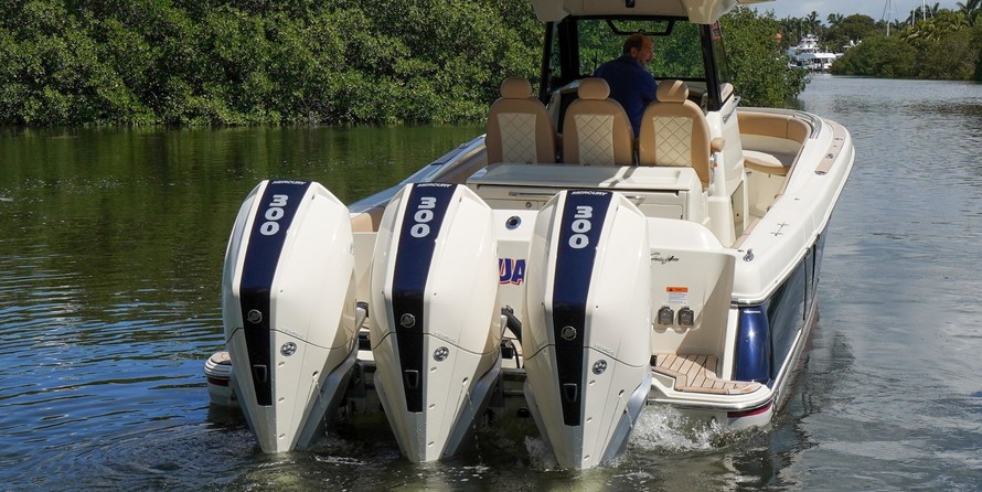Chris-Craft Catalina 34