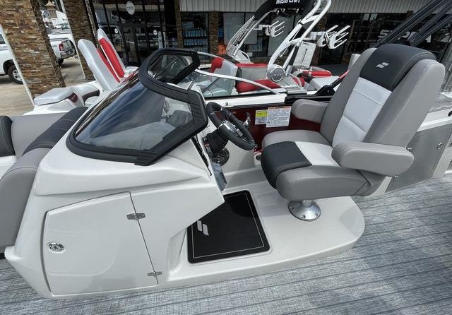 Starcraft Marine MX 25 C