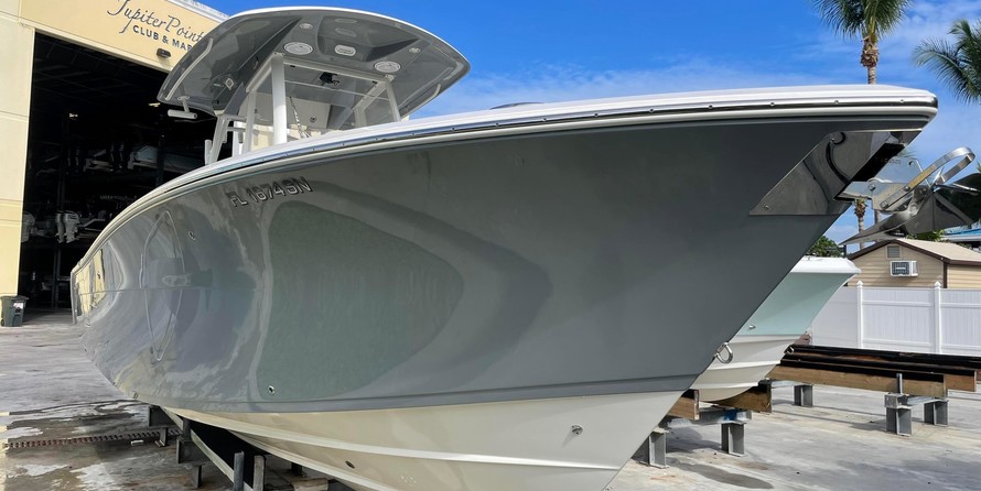 Cobia 217 center console