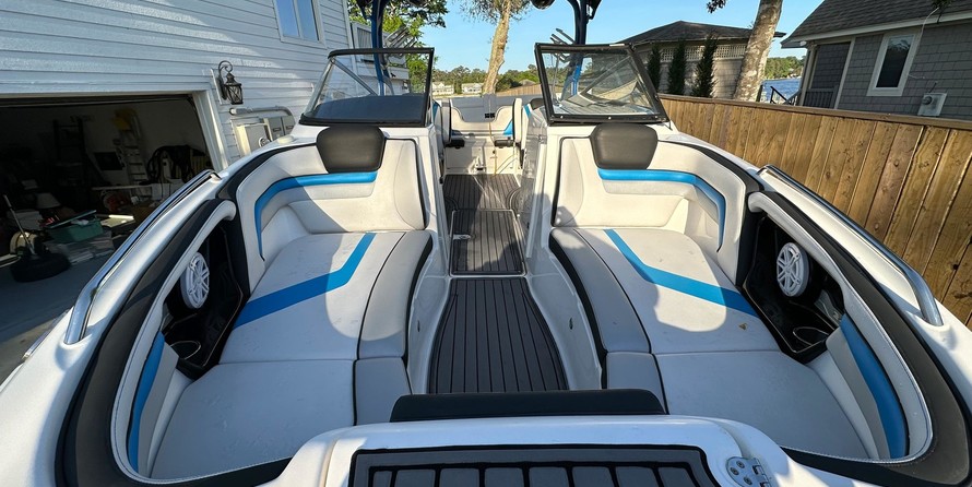 Yamaha 242X E-Series