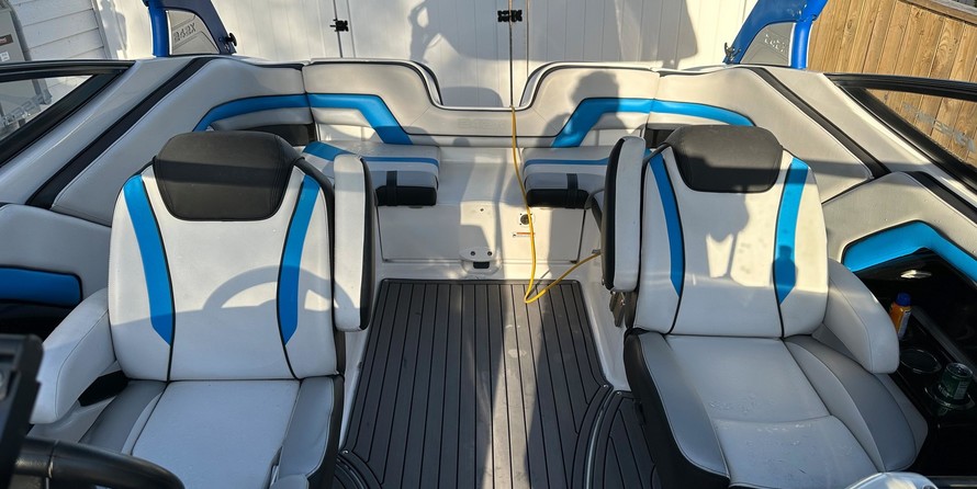 Yamaha 242X E-Series