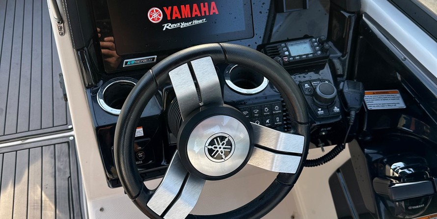 Yamaha 242X E-Series