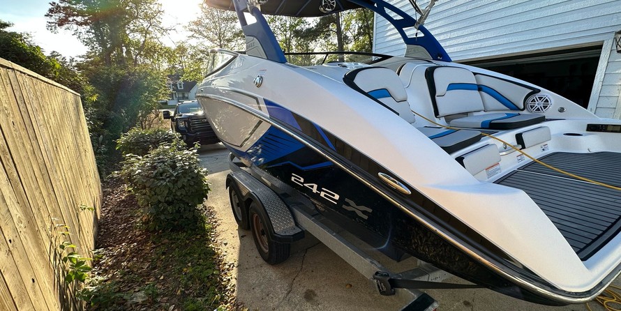 Yamaha 242X E-Series