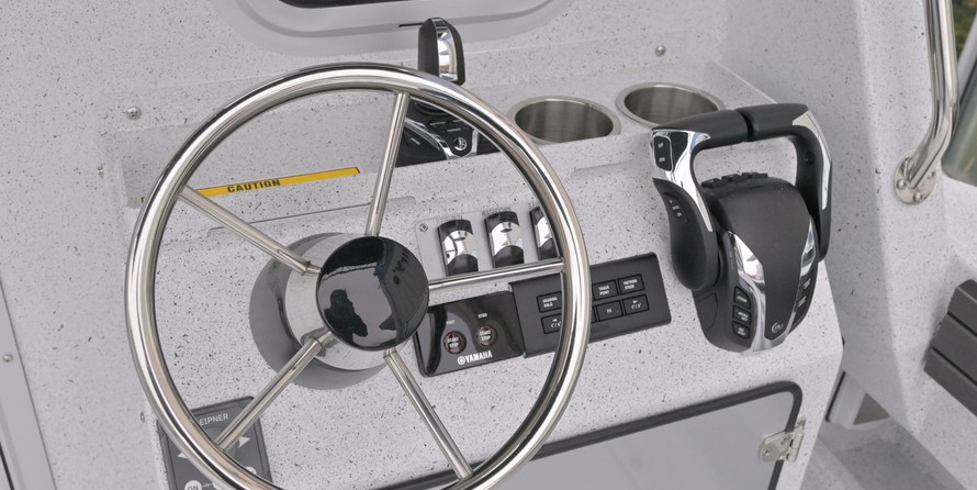 KingFisher 3025 Offshore