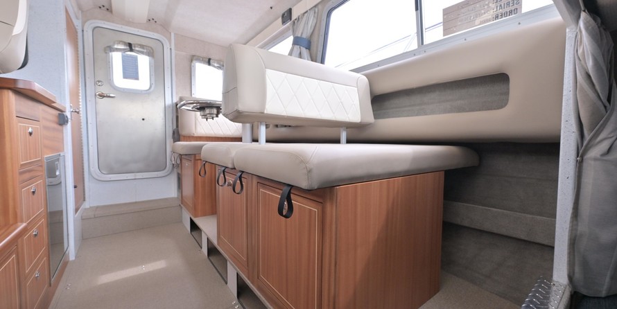 KingFisher 3025 Offshore