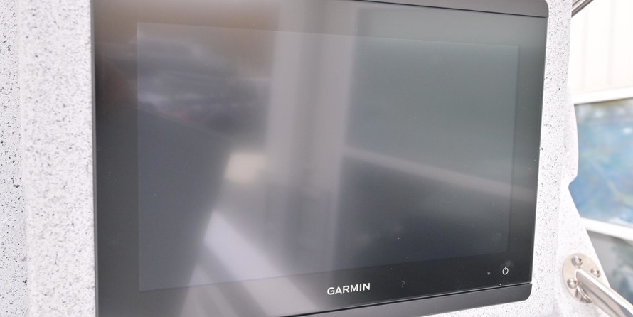 KingFisher 3025 Offshore