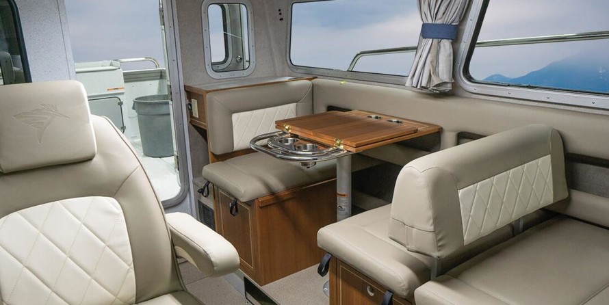 KingFisher 3025 Offshore