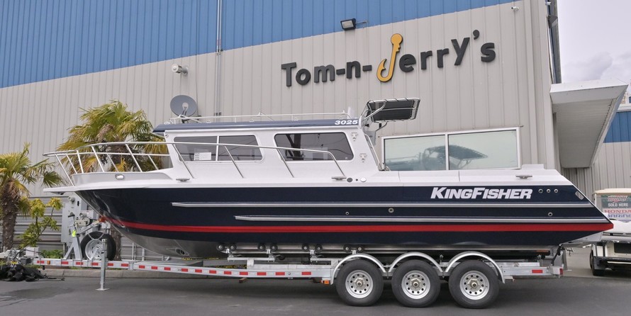 KingFisher 3025 Offshore