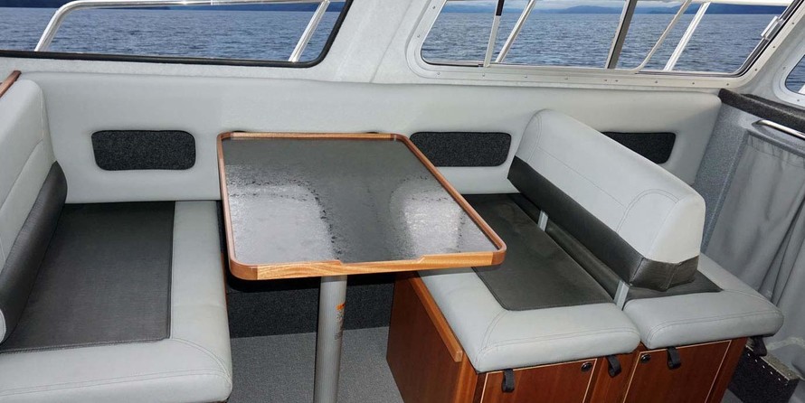 KingFisher 3025 Offshore