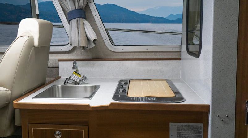 KingFisher 3025 Offshore