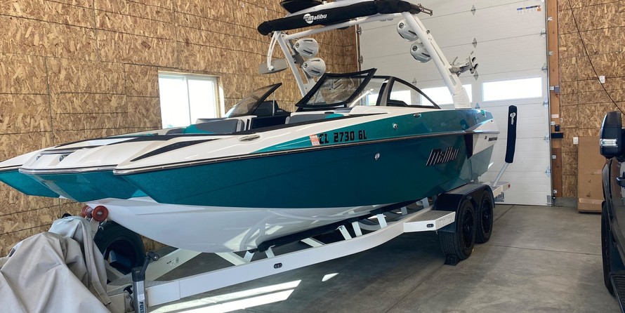 Malibu Wakesetter 22 MXZ
