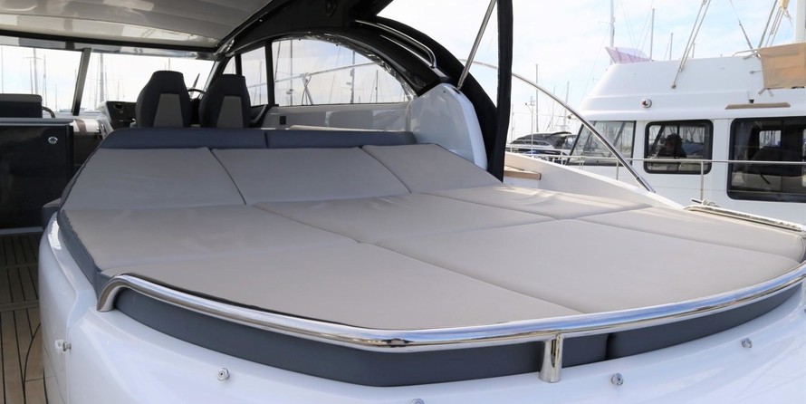Princess V48