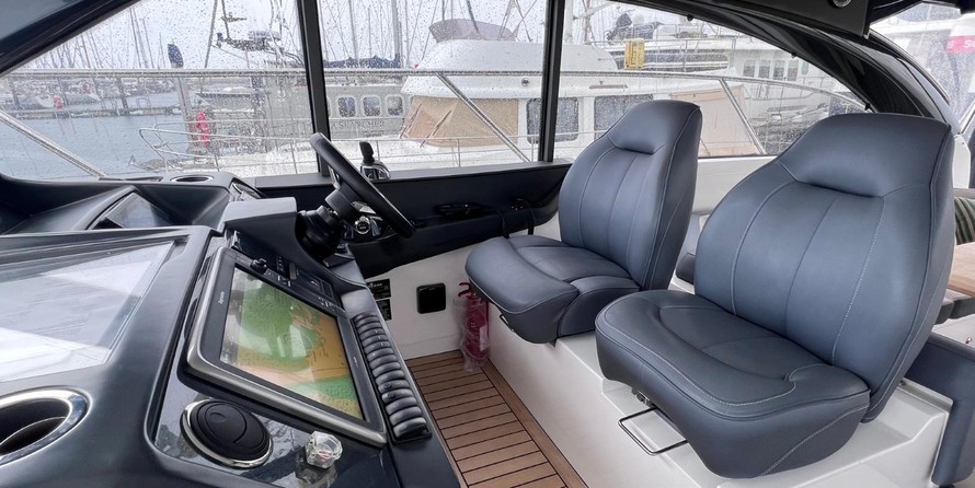 Princess V48