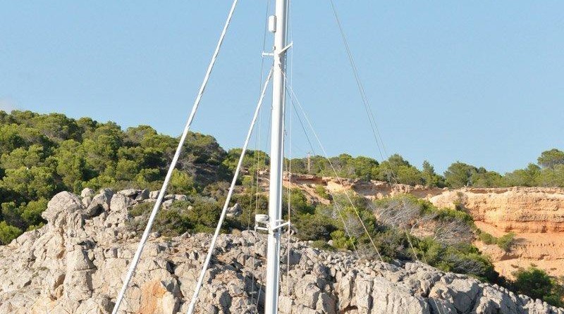 Hamble one design classic yacht