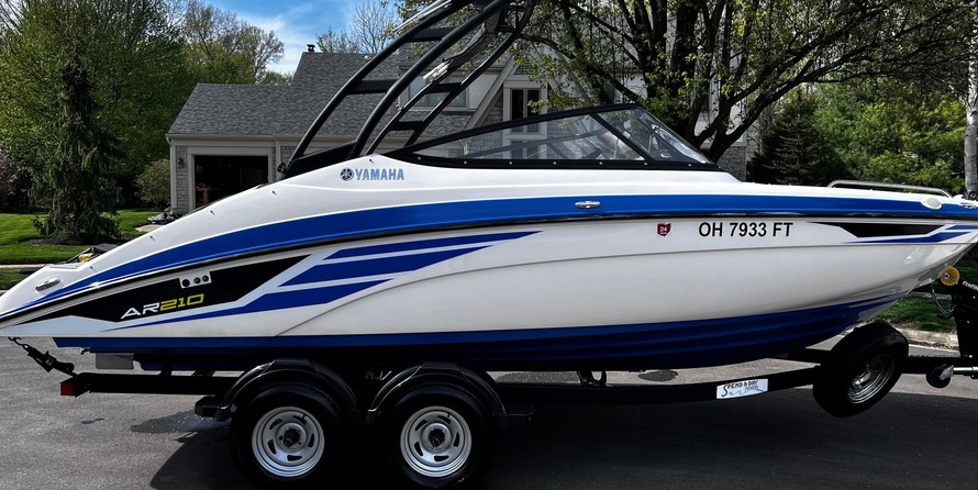 Yamaha AR210