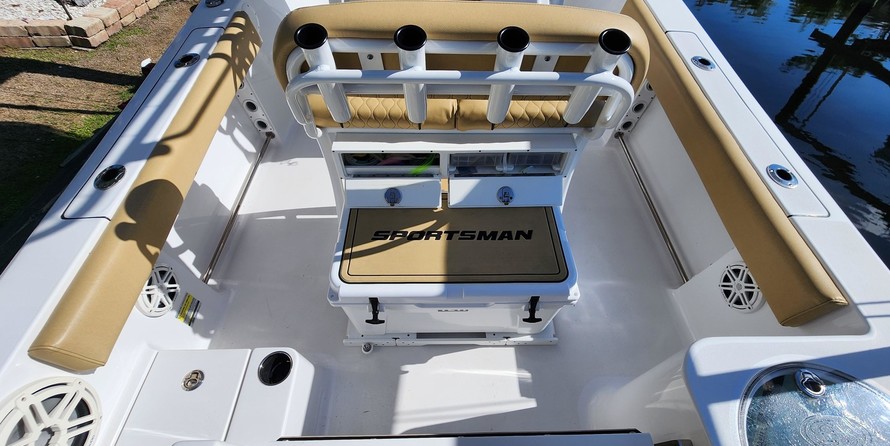 Sportsman 212 open
