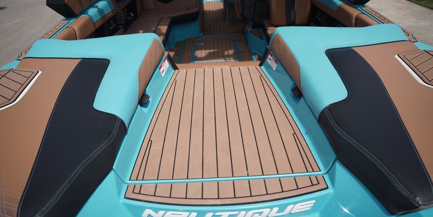 Super Air Nautique G23