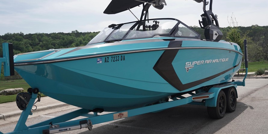 Super Air Nautique G23