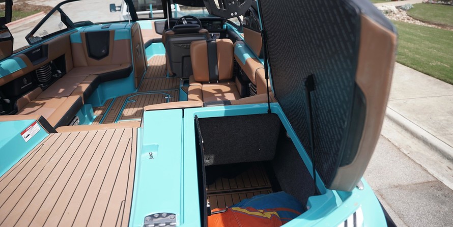 Super Air Nautique G23