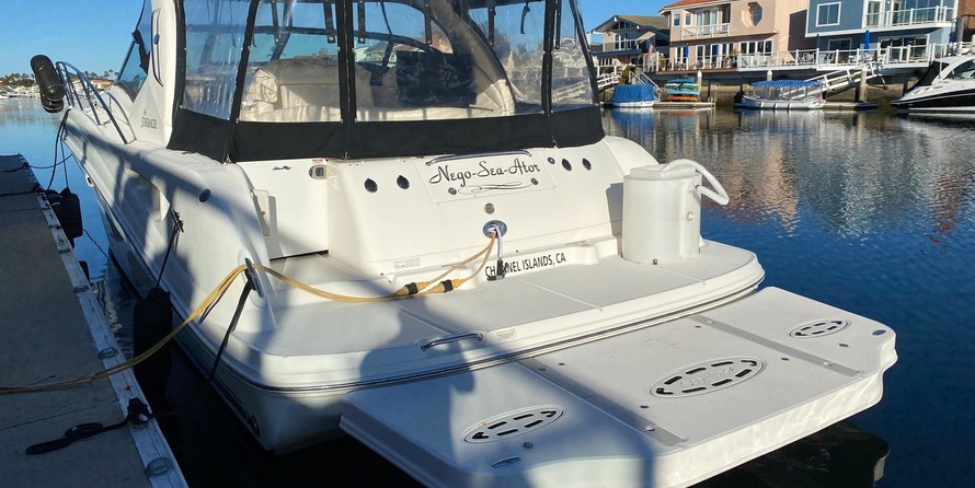 44 Sea Ray Sundancer