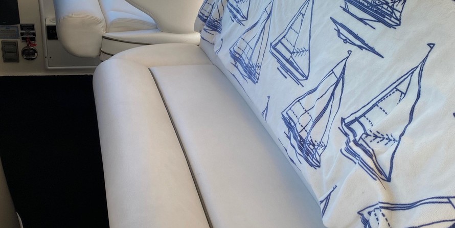 44 Sea Ray Sundancer