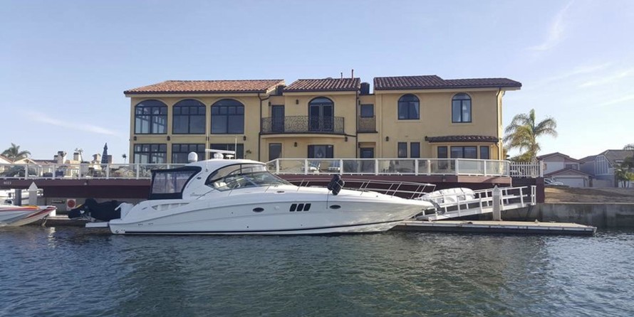 44 Sea Ray Sundancer