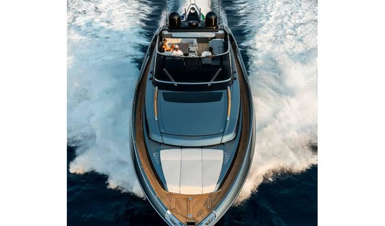 Riva 76 Bahamas