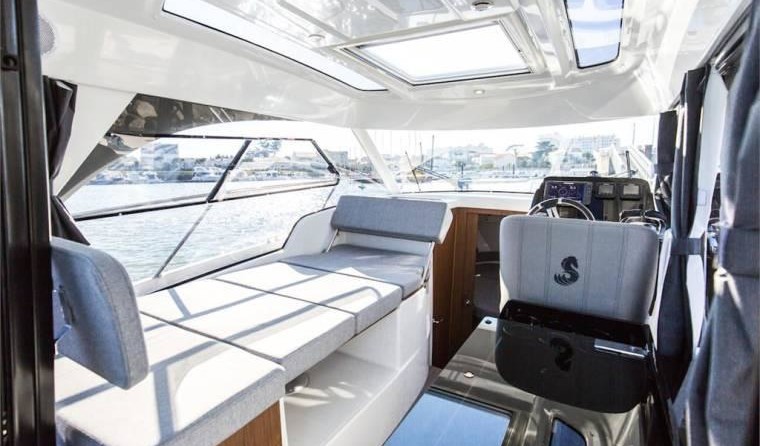 Beneteau Antares 9 OB