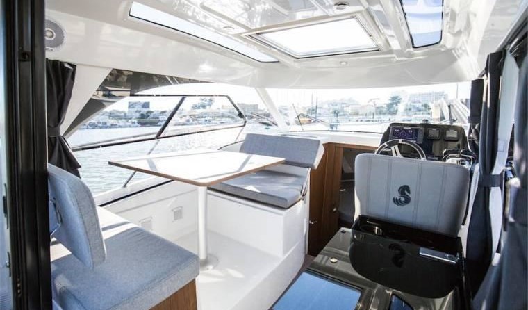 Beneteau Antares 9 OB