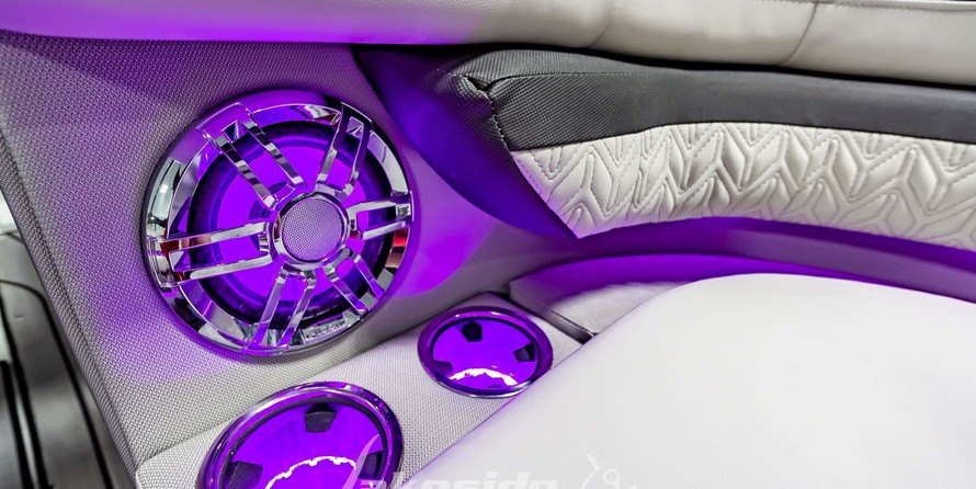 Hurricane fundeck 232