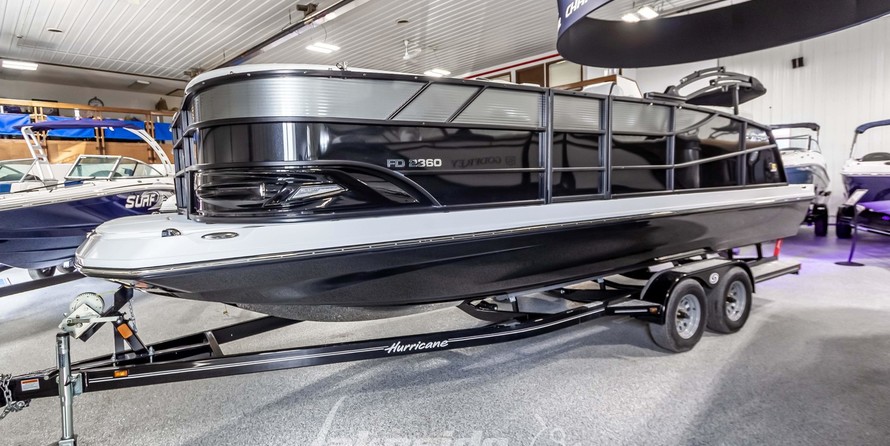 Hurricane fundeck 232