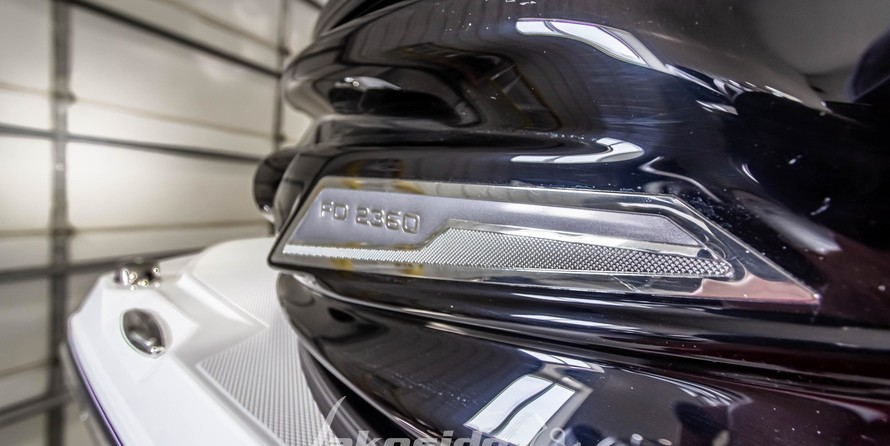 Hurricane fundeck 232