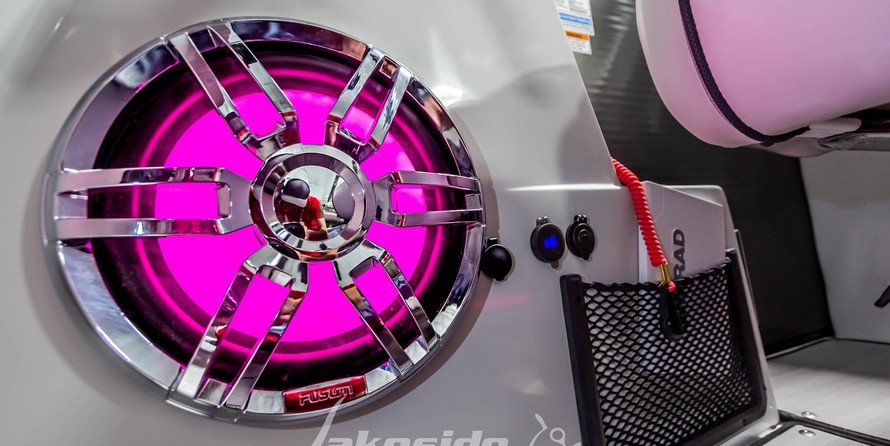 Hurricane fundeck 232