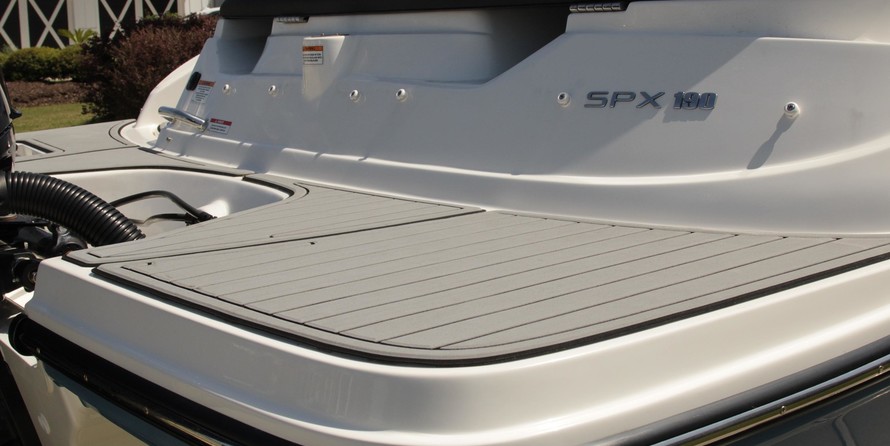 Sea Ray SPX 190 OB