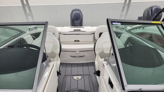 Chaparral 21 H2O OB Ski & Fish