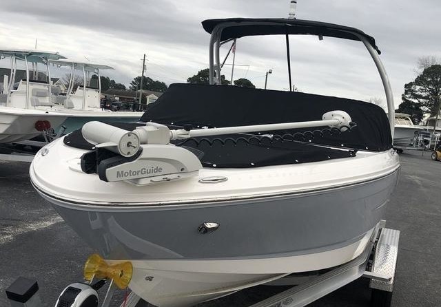 Chaparral 21 H2O OB Ski & Fish