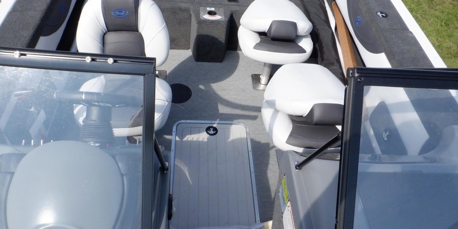 Smoker Craft 182 Ultima Legacy