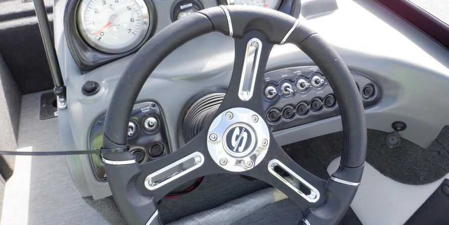 Smoker Craft 182 Ultima Legacy