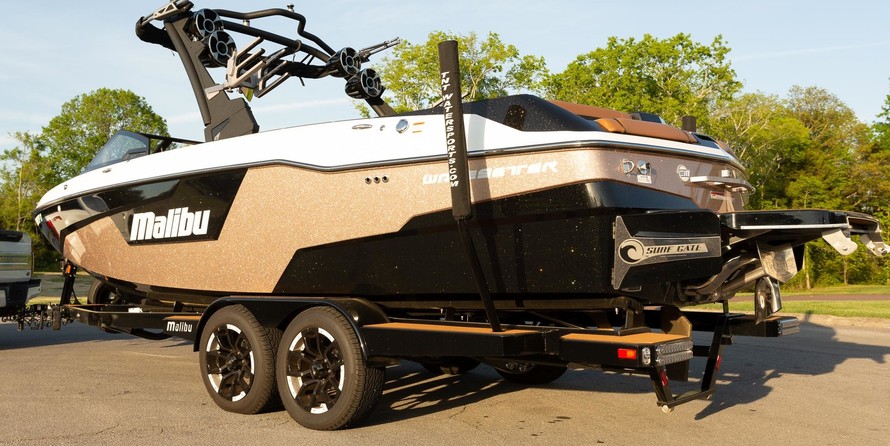 Malibu Wakesetter 25 LSV