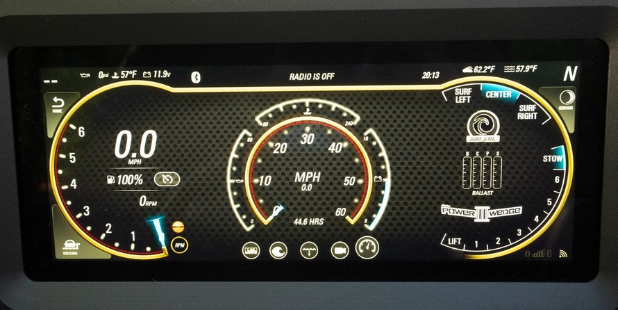 Malibu Wakesetter 25 LSV