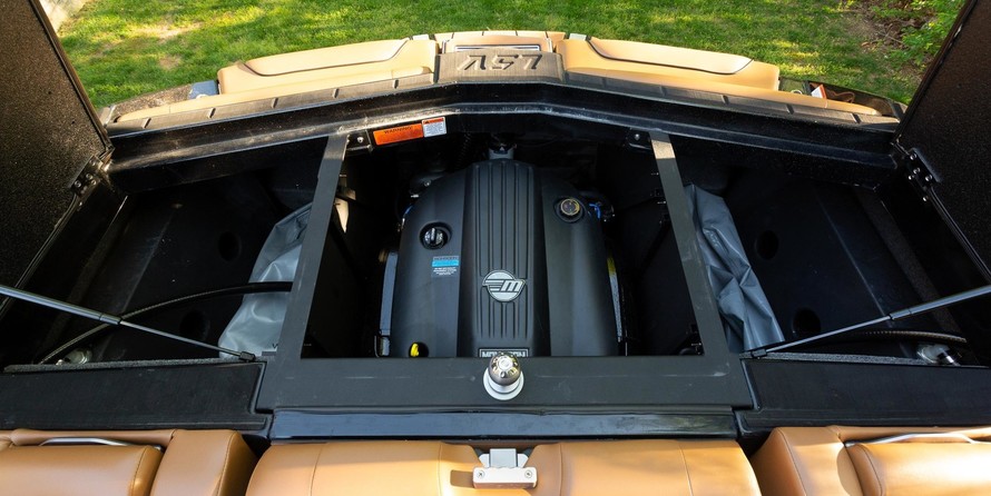 Malibu Wakesetter 25 LSV