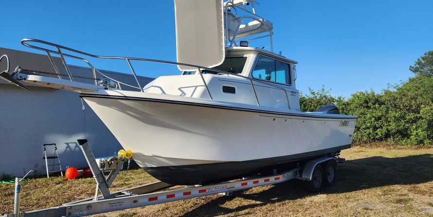 Parker 2520 XLD Sport Cabin